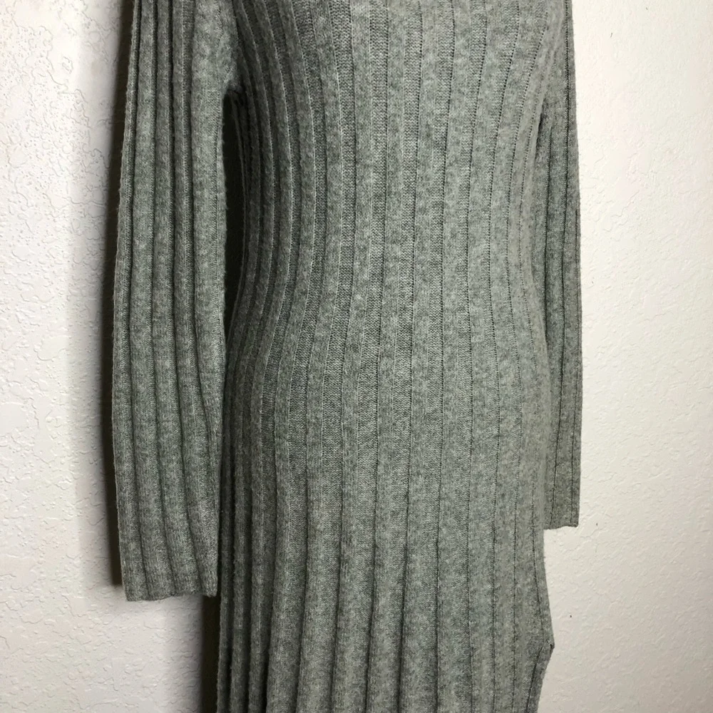 Abercrombie Fitch gray ribbed sweater knit side slit maxi dress size Medium NWT